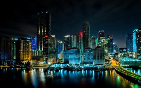 Yve Miami - 44