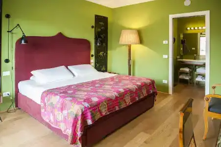 Rarity Suites - 291