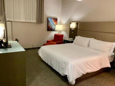 Holiday Inn Express Vancouver-Metrotown (Burnaby) - 56