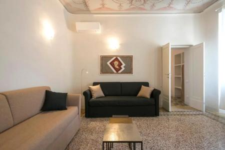 Regis Condo - 4