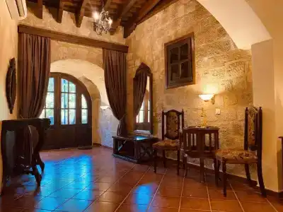 S.Nikolis' Historic Boutique - 106