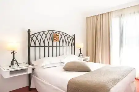 Avignon Grand - 86