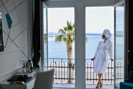 Galeria Valeria Seaside Downtown - MAG Quaint & Elegant Boutiques - 259