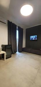 GK Athens - 121