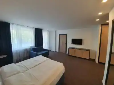 Premium Crown Suites - 31