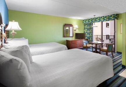 Breakers Resort - 3