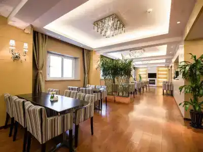 Park Inn by Radisson Shanghai Downtown - 25
