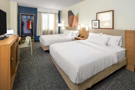 Super 8 by Wyndham Savannah - 25