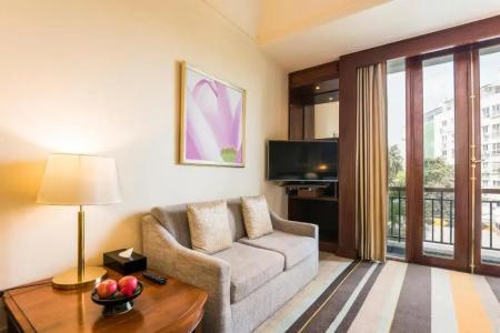 Chatrium Royal Lake Yangon - 185