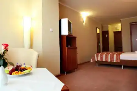 Uzhgorod - 16