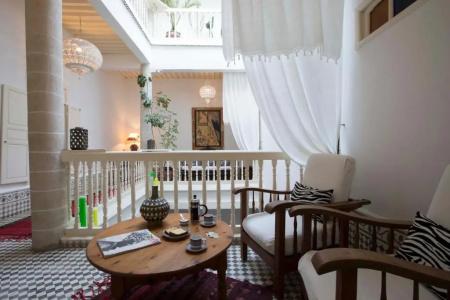 Riad Emotion - 81