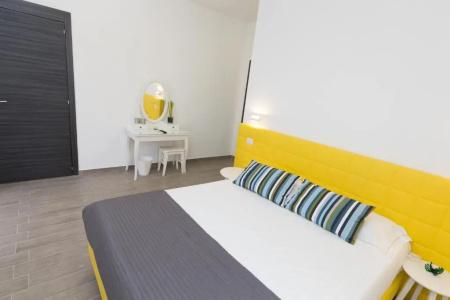 Etna Suite Group - 124