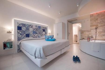 Amalfi Suite Boutique Adults Only - 16