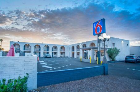 6 Tucson, AZ - East Williams Center - 14