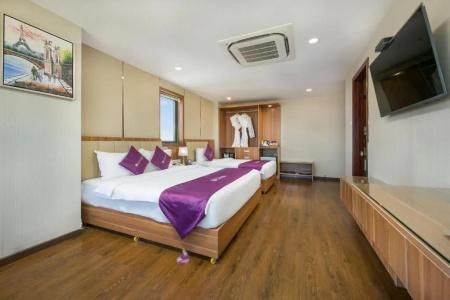Lavender Riverside - 66