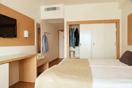 Sunprime Waterfront - 35