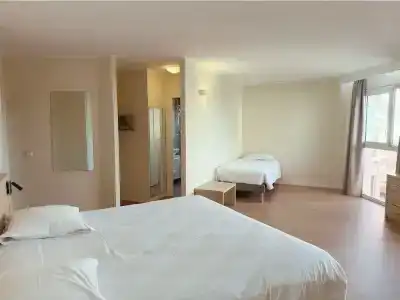 Hôtel de l'Étoile - 41