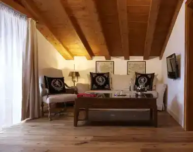SchlossHouse Zermatt Wellbeing Rooms & Suites - 69
