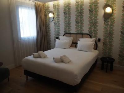 Dali Hôtel Perpignan - Restaurant - 91