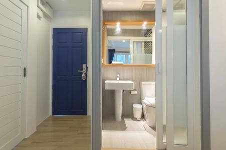 White Ivory Bed And Breakfast - 63