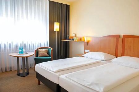 Michel Braunschweig (ehem. Mercure Atrium) - 63