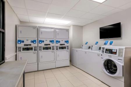 Sonesta ES Suites Orlando International Drive - 28