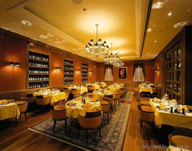 Marrol's Boutique - 15