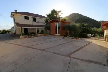 Garden - 30