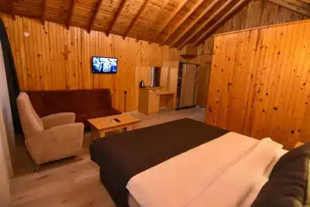Sandal Otel - 99