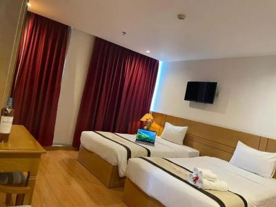 Nhat Linh Da Nang - 27