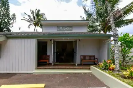 Makai Club - 0