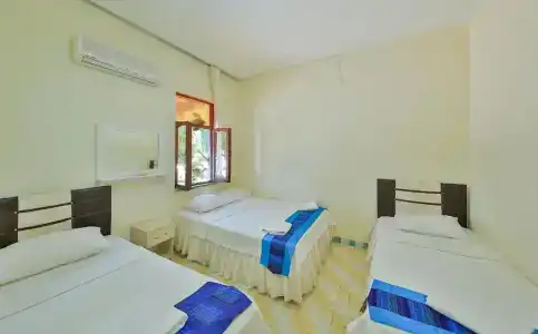 Ates Pension - 27