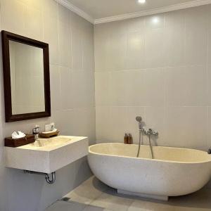 Kubu Bali Baik Villa & - 36