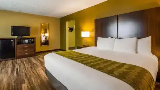 Best Western Plaza Inn - 41