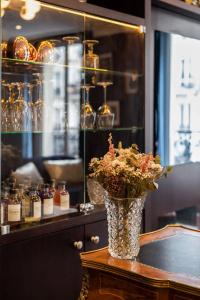 Royal Saint Germain - 29