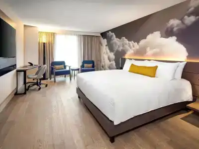The Novotel Centre - 59