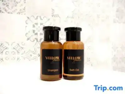 Yellow - 47