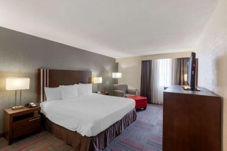 Best Western Plus Toronto Airport - 4