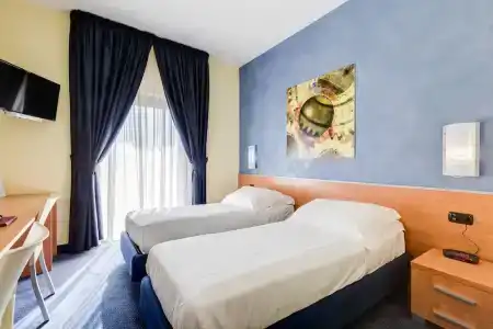 Best Western Class - 70