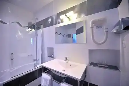 Best Western Continental Pau Centre - 45