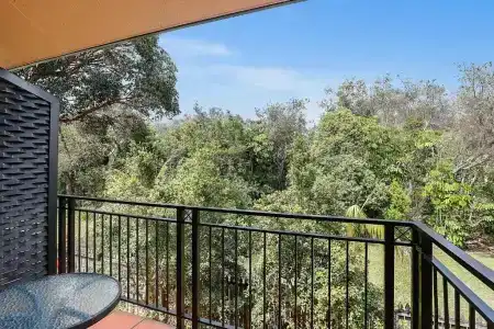 Sea Breeze on Main Beach - 70