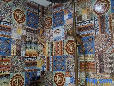 Huage - 94
