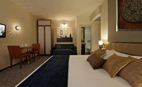 Lapis Inn & Spa ( Ex. Ambassador) - 92