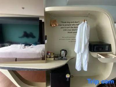 The Xtreme Suites - 109