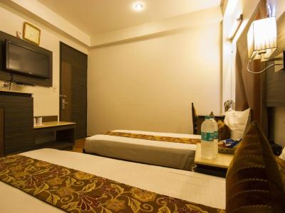 Sunstar Heights - 2
