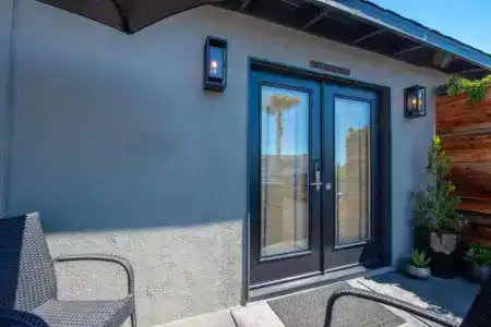 Shell Beach Inn - 72