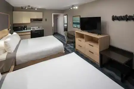 Accent Inns - 3