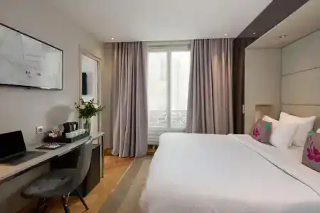 Hôtel Tourisme Avenue - 89