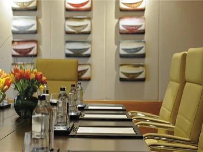 The Ritz-Carlton, Dubai International Financial Centre - 7