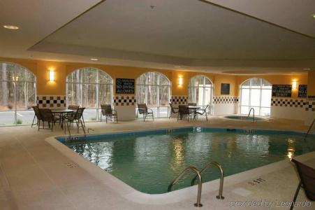 Hampton Inn - Suites-North-I-95 - 13